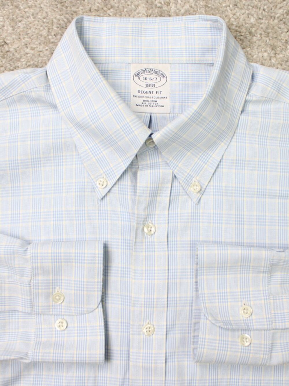 Brooks Brothers Shirt Mens 16, 6/7 Blue Regent Fit Non-Iron Cotton Long Sleeve